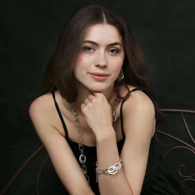 Double Leonora Bra Modella.webp